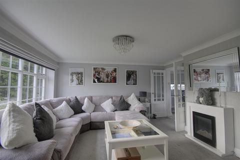107 Bathurst Road, Staplehurst, Tonbridge, TN12 0LJ