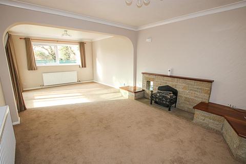 3 bedroom detached bungalow for sale, Leaders Way, Newmarket CB8