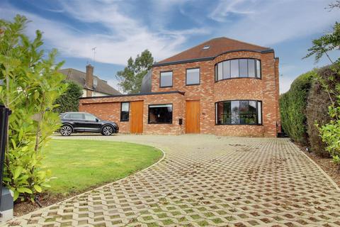 5 bedroom detached house for sale, Pine Grove, Brookmans Park AL9