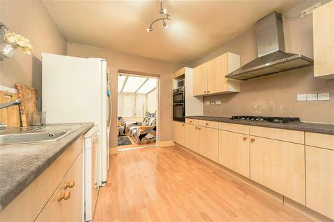 4 bedroom terraced house for sale, Essex Avenue, Isleworth