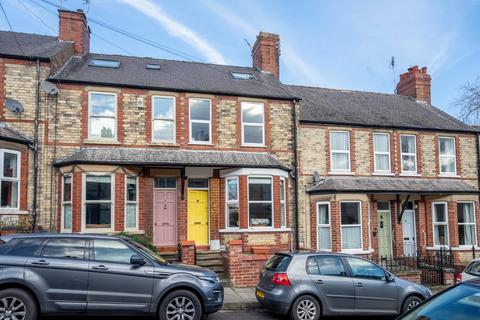 4 bedroom terraced house for sale, Aldreth Grove, York