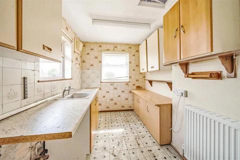 15 Beatty Drive, Rugby, CV22 7ET