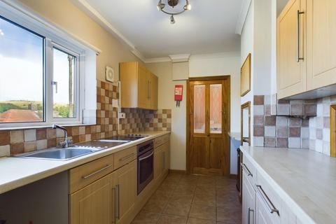 3 bedroom semi-detached house for sale - Hornby Road, Brighton