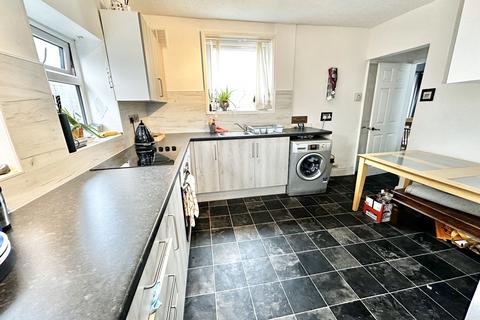 3 bedroom semi-detached house for sale - Fielding Road, Blackpool FY1