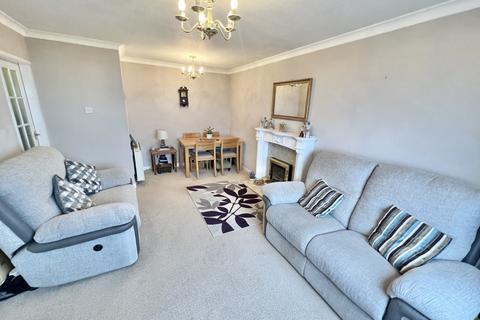 2 bedroom apartment for sale - Ocean Court, Knott End on Sea FY6