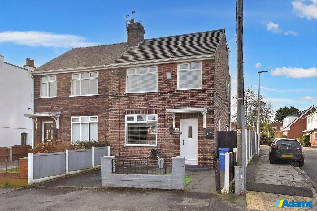 Barrows Green Lane, Widnes 4 bed semidetached house for sale £250,000