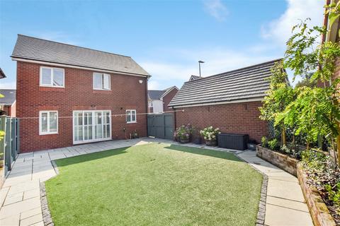 4 bedroom detached house for sale - Dorothea Crescent, Barrows Green, Widnes