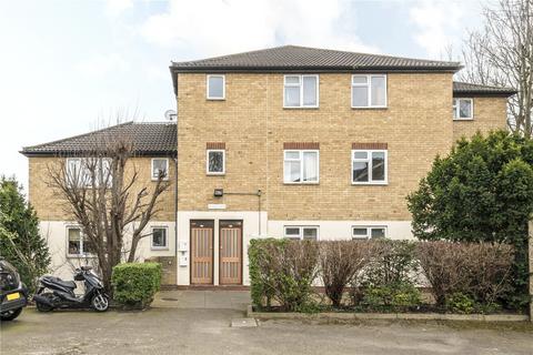 Studio for sale, Knowles Hill Crescent, Hither Green, SE13
