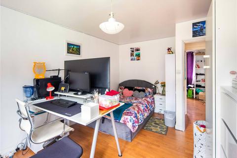 54 Patrick Connolly Gardens, London, E3 3BY