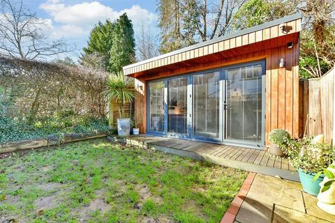 3 bedroom semi-detached house for sale - Marlborough Hill, Dorking, Surrey