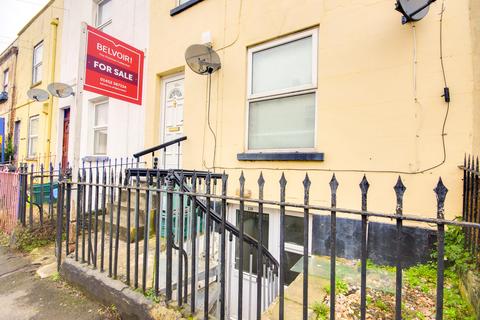 Flat C, 13 Ryecroft Street, Gloucester, GL1 4LZ