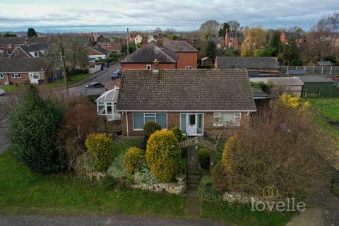 2 bedroom detached bungalow for sale, Paddock Lane, Blyton DN21