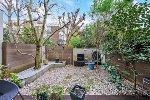 4 bedroom terraced house for sale - Hawtrey Road, London, NW3