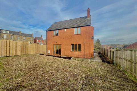 1 Unwin Crescent, Penistone, Sheffield, S36 6EG