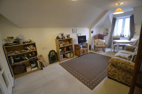 1 bedroom retirement property for sale, West Mills, Newbury RG14