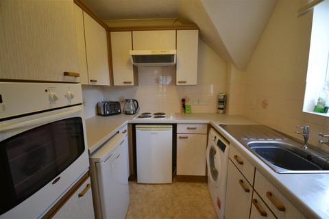 1 bedroom retirement property for sale, West Mills, Newbury RG14