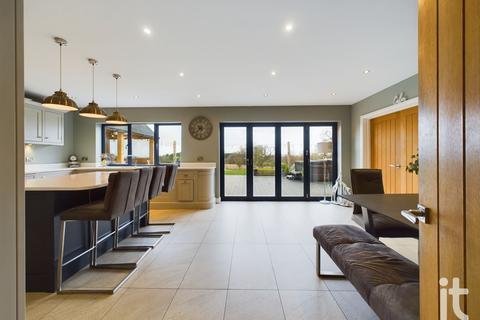 6 bedroom detached house for sale, The Barns, Buxton Road, High Lane