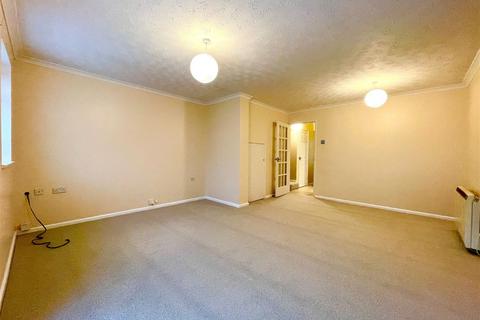3 bedroom semi-detached house for sale, Butson Close, Newbury RG14