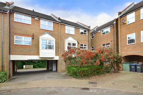 undefined, East Grinstead, West Sussex, RH19