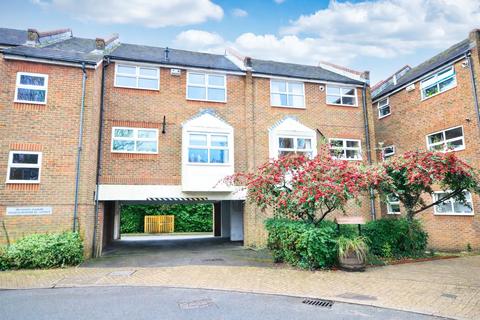 undefined, East Grinstead, West Sussex, RH19