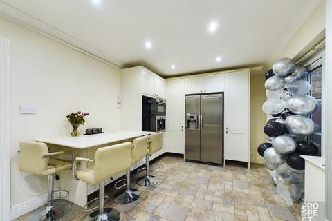 undefined, Lyon Oaks, Warfield, Berkshire, RG42