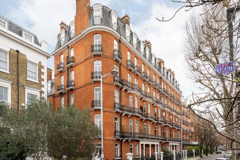 2 bedroom flat for sale, Drayton Gardens, London, SW10