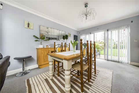 7 Blakes Avenue, New Malden, KT3 6RJ