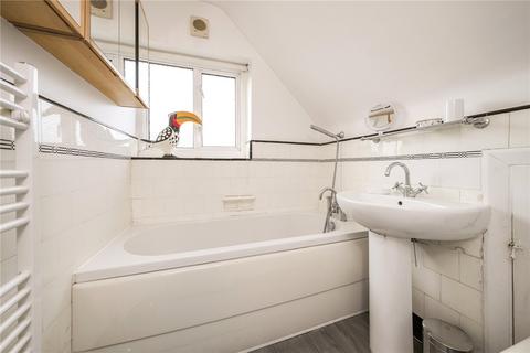 7 Blakes Avenue, New Malden, KT3 6RJ