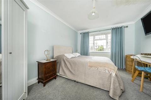 7 Blakes Avenue, New Malden, KT3 6RJ