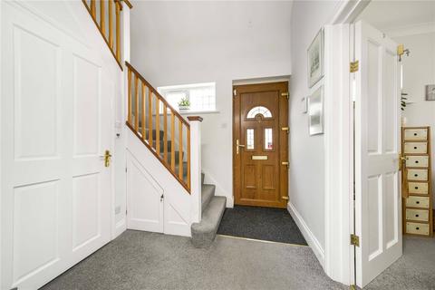7 Blakes Avenue, New Malden, KT3 6RJ