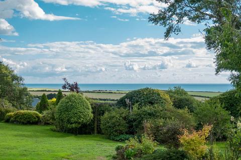 5 bedroom detached house for sale - Hunny Hill, Brighstone, Newport