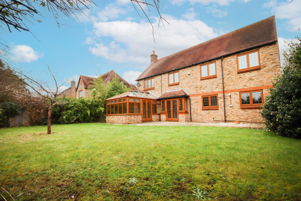Altwood Road, Maidenhead 4 bed detached house for sale £1,050,000