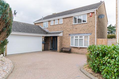 4 bedroom detached house for sale, Charnwood Way, Langley