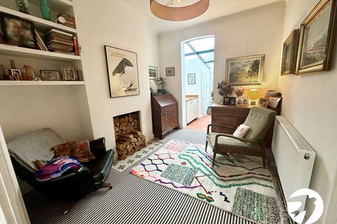 46 Felday Road, London, SE13 7HJ