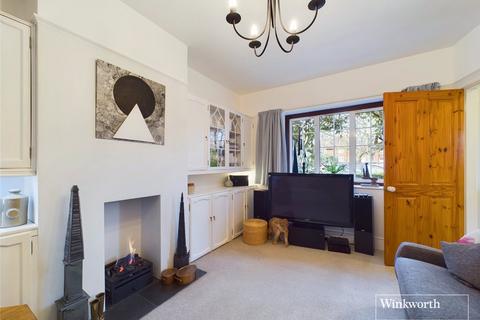 4 bedroom end of terrace house for sale - Kingsbury, London NW9