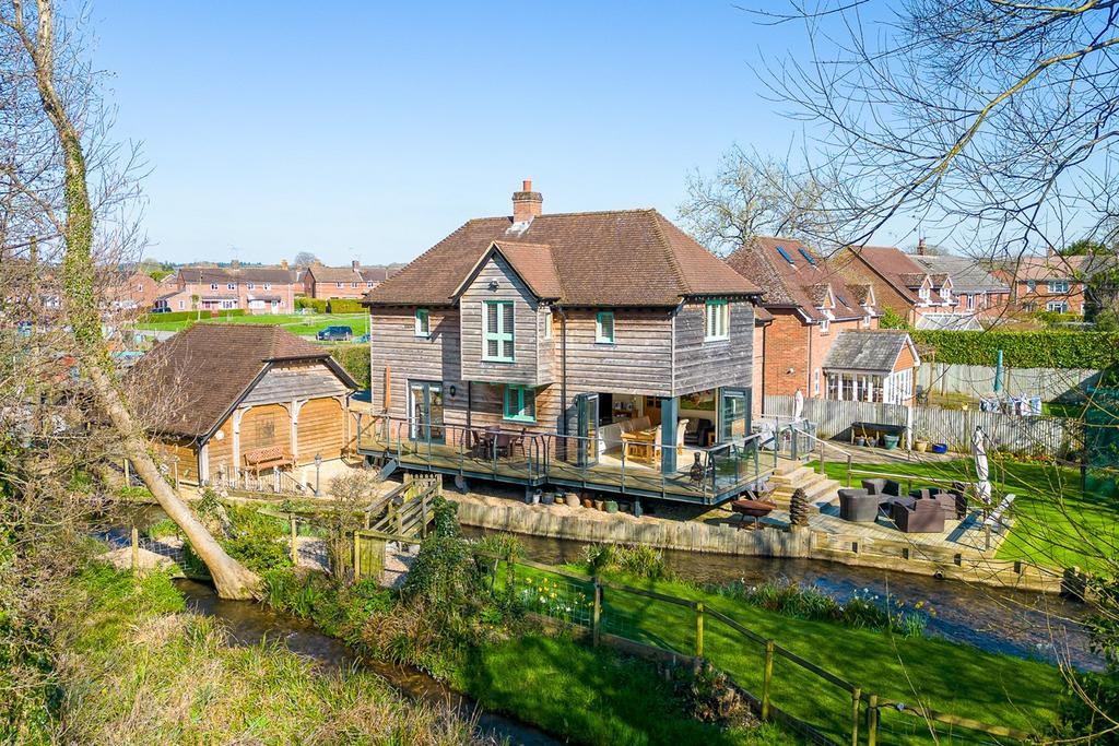 Green Lane, Fordingbridge, SP6 4 bed detached house for sale £1,000,000