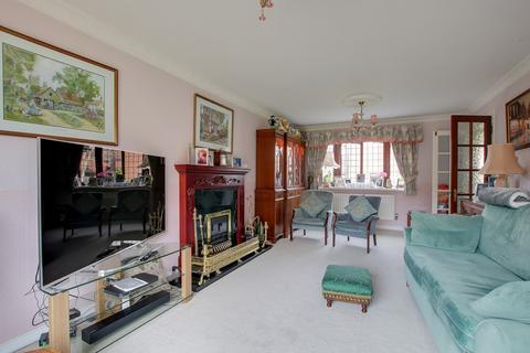 4 bedroom detached house for sale, Ashley Close, Ringwood, BH24