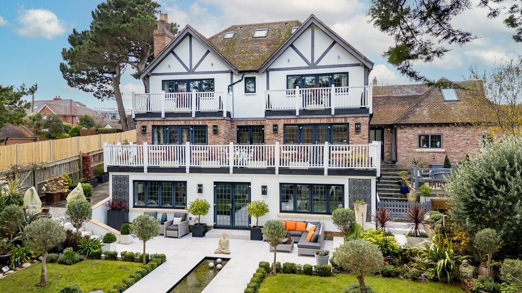 Whitby Road, Milford on Sea... 6 bed detached house for sale £2,000,000