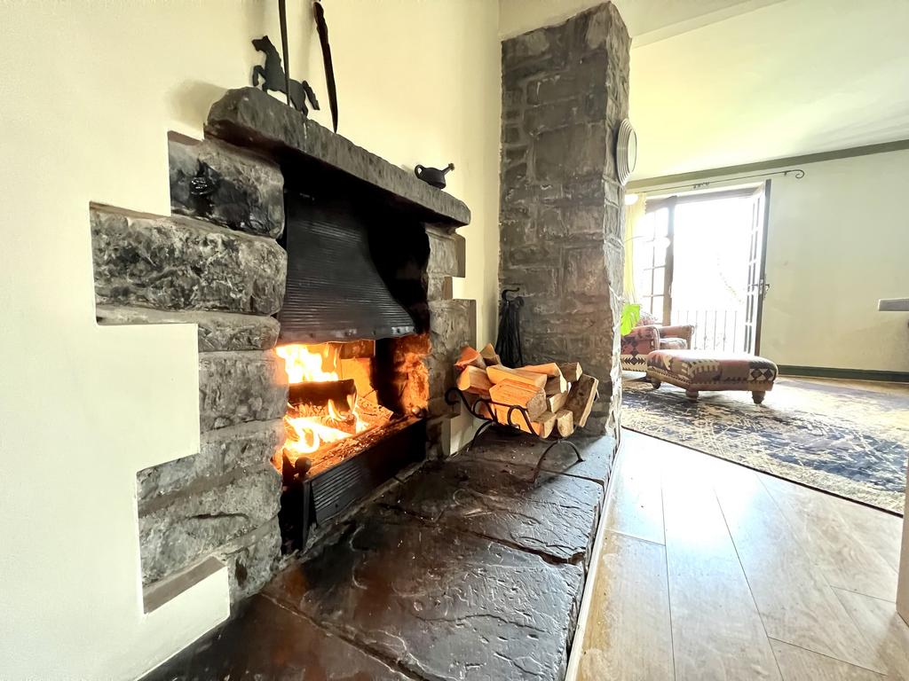 Pontsticill, Merthyr Tydfil CF48 3 bed cottage for sale £250,000