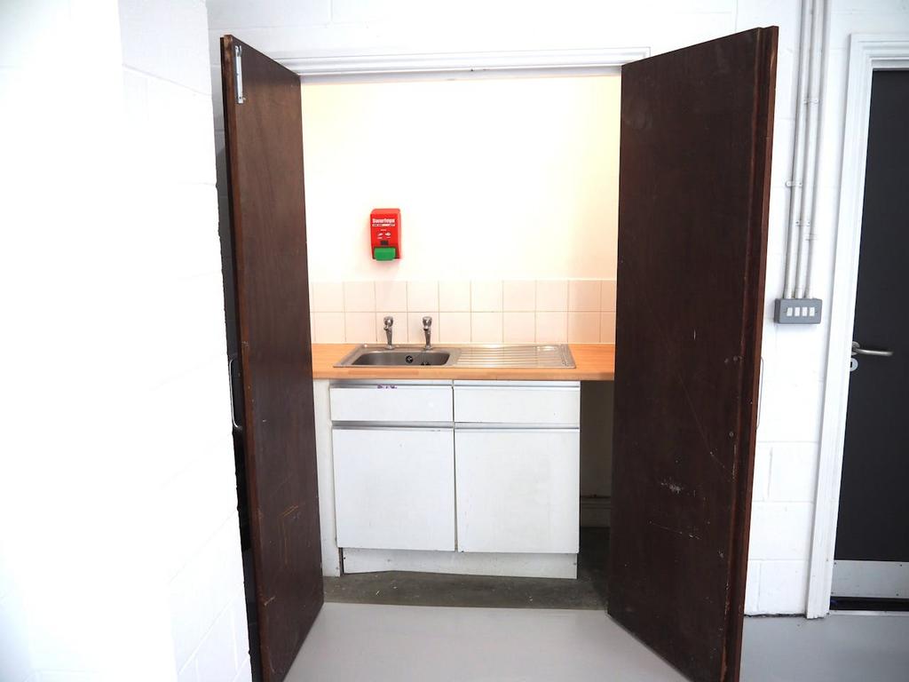 B39.jpg