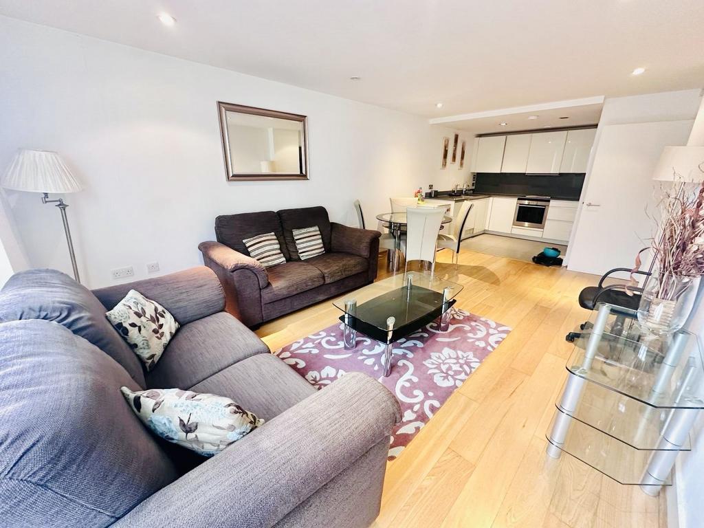 1 bedroom flat to rent in E3