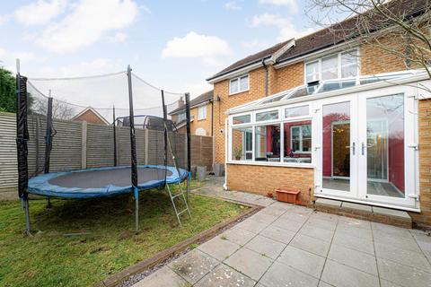 3 bedroom semi-detached house for sale - Forest Avenue, Ashford, TN25