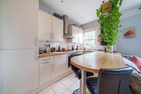 43c Grange Park, London, W5 3PR