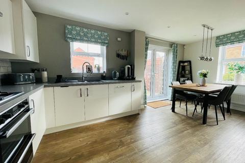 39 Whetstone Street, Redditch, B98 7WA