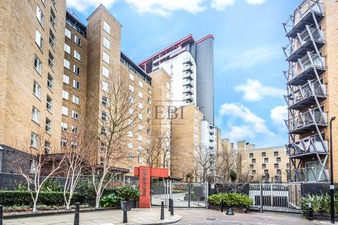 2 bedroom apartment for sale, Seacon Tower, 5 Hutchings Street, London, E14