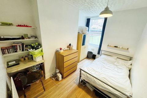 undefined, Cedar Grove, Manchester, Greater Manchester, M14