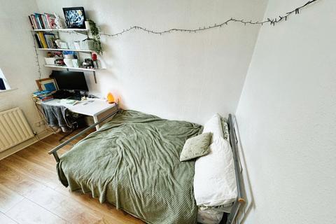 undefined, Cedar Grove, Manchester, Greater Manchester, M14