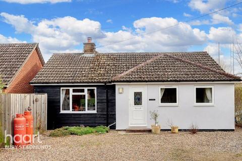 3 bedroom detached bungalow for sale, The Green, Lawshall, Bury St Edmunds