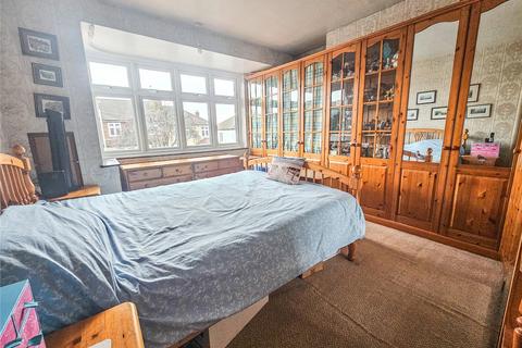 22 The Ridgeway, Gidea Park, Romford, RM2 5BU