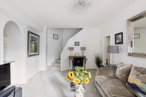 1 bedroom apartment for sale, Chelsea Manor Street, London SW3